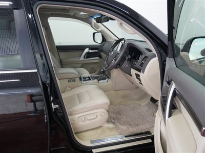 2019 Toyota LAND CRUISER 200 照片 5