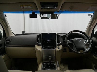 2019 Toyota LAND CRUISER 200 缩略图 18