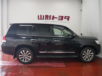 2019 Toyota LAND CRUISER 200 照片 3