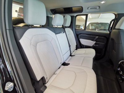 صورة مصغرة 27 لـ 2025 LAND Rover DEFENDER