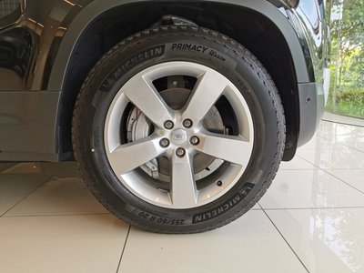 صورة 9 لـ 2025 LAND Rover DEFENDER