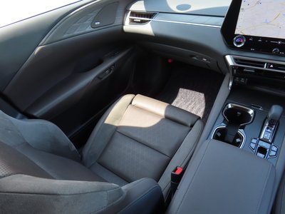 2024 Lexus RX — миниатюра 54