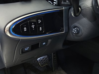 2021 Genesis GV70 — миниатюра 22
