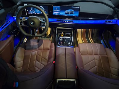 صورة 4 لـ 2025 BMW 7 SERIES