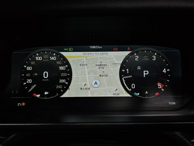 LAND ROVER DEFENDER - 8