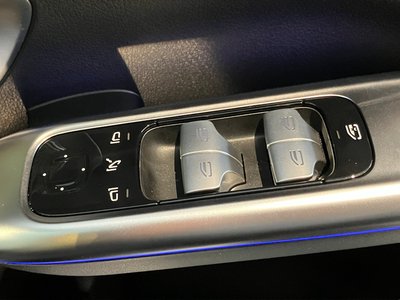 صورة مصغرة 35 لـ 2024 Mercedes-BENZ C-CLASS AMG