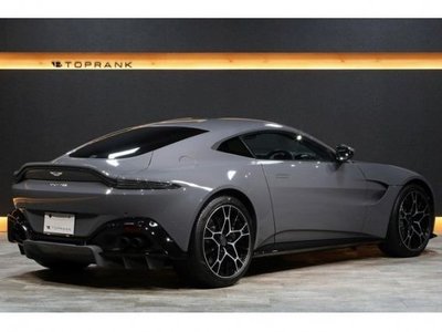 ASTON MARTIN VANTAGE - 2