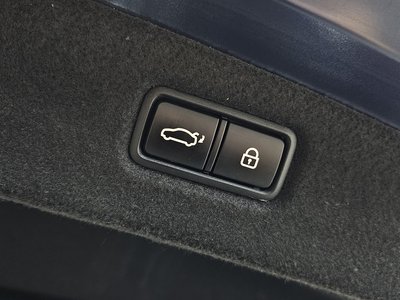 2021 Genesis G90 — миниатюра 21