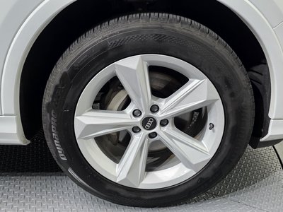 AUDI Q7 - 8