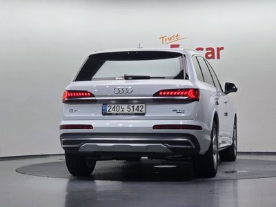 AUDI Q7 - 3