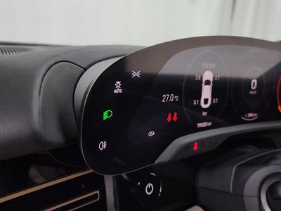 2023 Porsche TAYCAN 缩略图 17