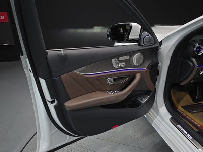2021 Mercedes-BENZ E-CLASS 缩略图 14