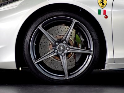 2013 FERRARI 458 SPIDER — миниатюра 32