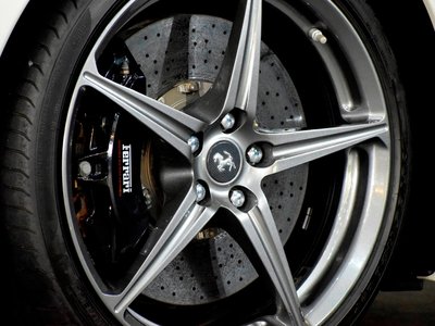 2013 FERRARI 458 SPIDER — миниатюра 27