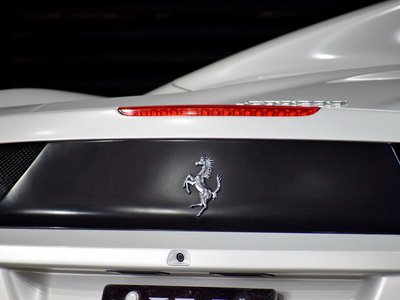 2013 FERRARI 458 SPIDER — миниатюра 39