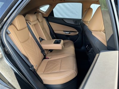 2023 Lexus NX — миниатюра 26