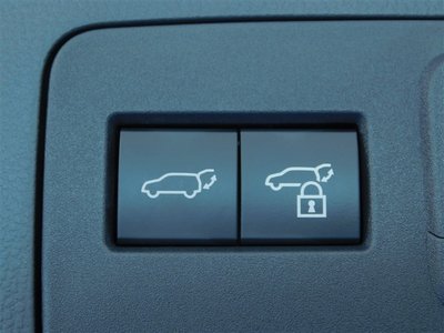 صورة مصغرة 14 لـ 2023 Toyota CROWN SPORT