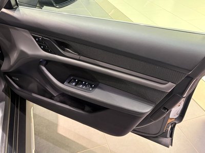 صورة مصغرة 29 لـ 2023 Porsche TAYCAN