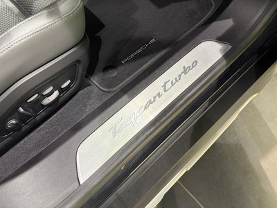 صورة مصغرة 26 لـ 2023 Porsche TAYCAN