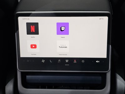 صورة مصغرة 30 لـ 2025 Tesla MODEL Y