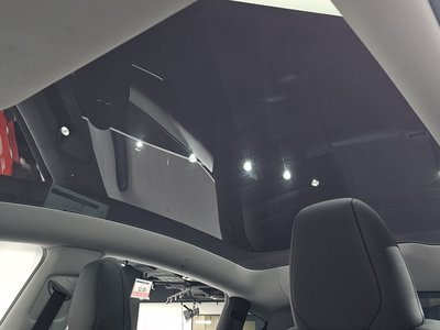صورة مصغرة 33 لـ 2025 Tesla MODEL Y