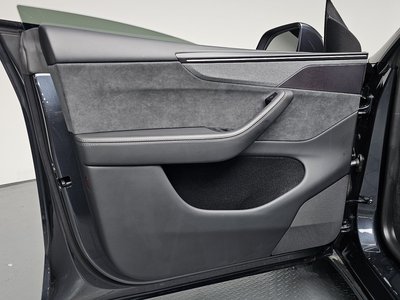 صورة مصغرة 14 لـ 2025 Tesla MODEL Y