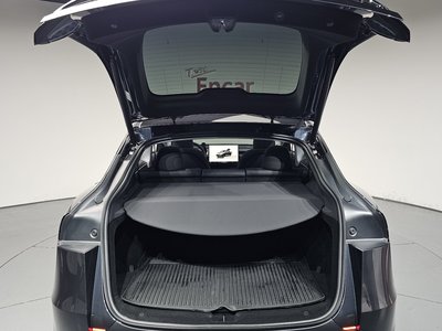 صورة مصغرة 34 لـ 2025 Tesla MODEL Y