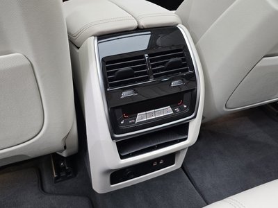2025 BMW X5 缩略图 36