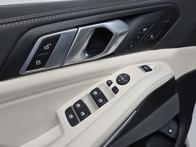 2025 BMW X5 缩略图 26