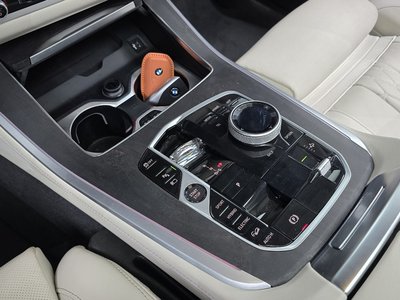 2025 BMW X5 缩略图 12