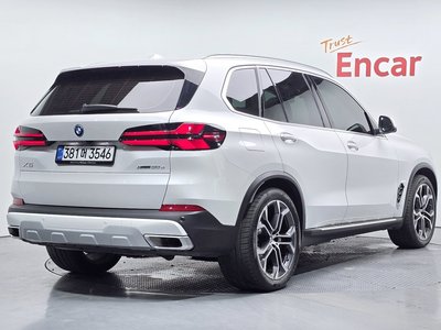2025 BMW X5 照片 2