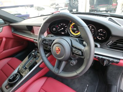 2024 Porsche 911 thumbnail 12