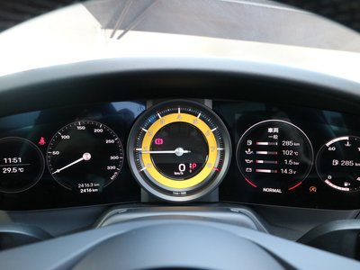 2024 Porsche 911 thumbnail 16