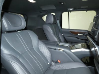 2024 Lexus LX — миниатюра 48