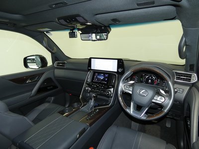 2024 Lexus LX — миниатюра 26