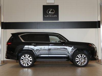 2024 Lexus LX — миниатюра 24