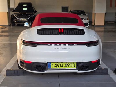 PORSCHE 911 - 6
