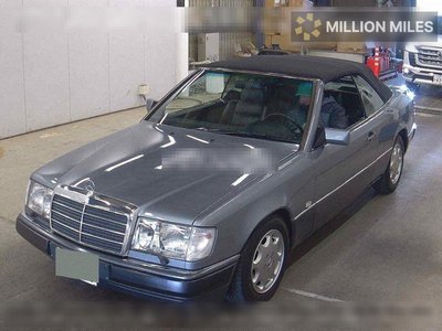 MERCEDES-BENZ E-CLASS - 4