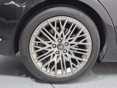 2019 Genesis G90 — фото 6