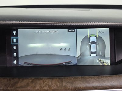 2019 Genesis G90 — миниатюра 25