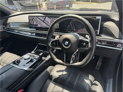 صورة مصغرة 19 لـ 2023 BMW 7 SERIES