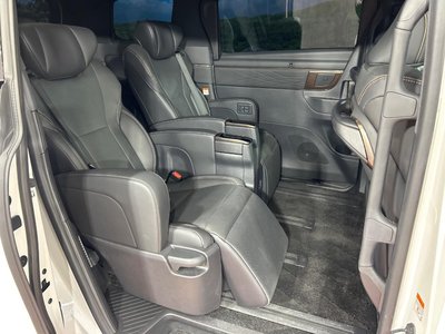2024 Toyota ALPHARD 照片 9