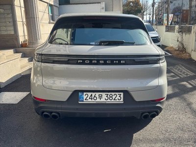PORSCHE CAYENNE - 10