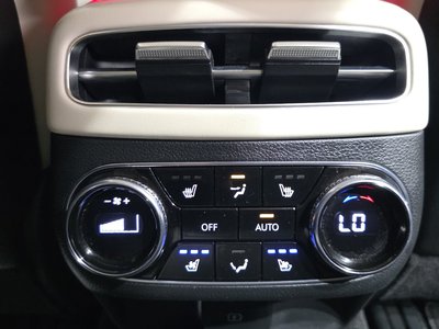 صورة مصغرة 35 لـ 2021 Genesis GV70