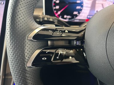 MERCEDES-BENZ GLC - 10