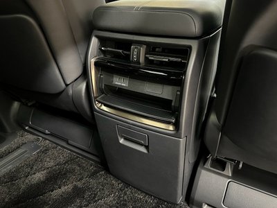 صورة مصغرة 37 لـ 2023 Toyota ALPHARD