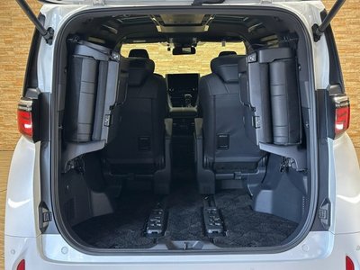 صورة مصغرة 35 لـ 2023 Toyota ALPHARD
