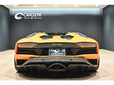 LAMBORGHINI AVENTADOR ROADSTER - 7