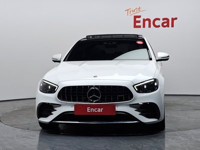 MERCEDES-BENZ E-CLASS - 2