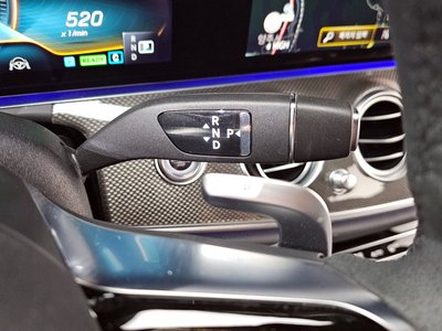 MERCEDES-BENZ E-CLASS - 9